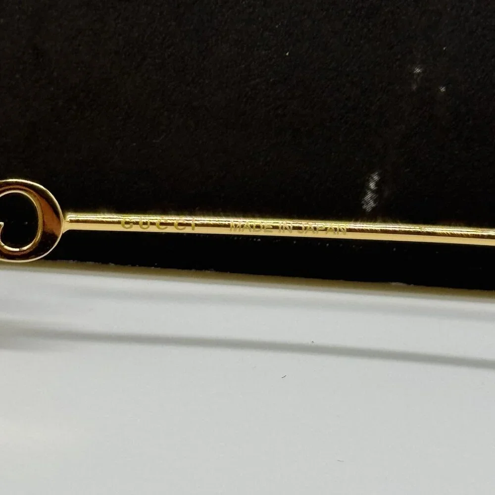 NEW GUCCI SUNGLASSES GOLD UNISEX RECTANGLE EYEWEAR GUCCI GG1808S 002